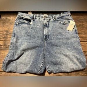 NWT  size 20 Good American Good Waist Crop - High Waist Skinny Jeans